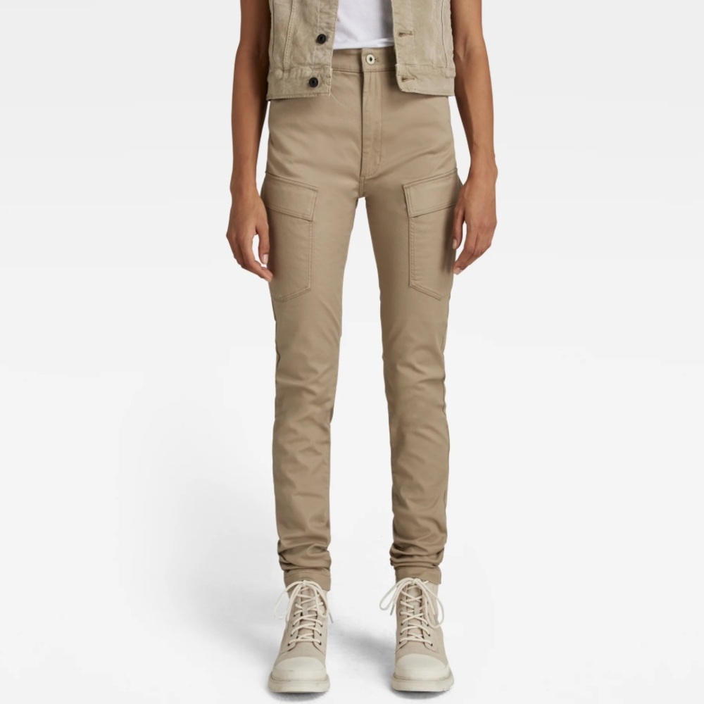 Women’s Cargo Skinny Pants - Tan